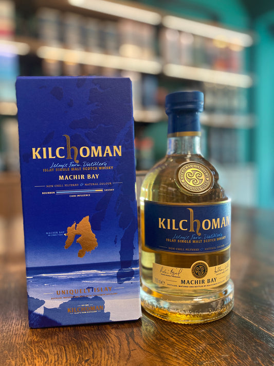 KILCHOMAN MACHIR BAY, Islay, Scotland Single Malt Whisky, 700 ml, 46.%